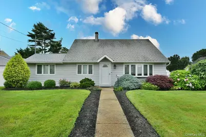 243 Seaford Avenue, Massapequa, NY 11758 - Photo 2