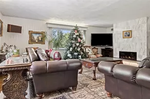 11 Hillside Ct, Suffern, NY 10901 - Photo 12