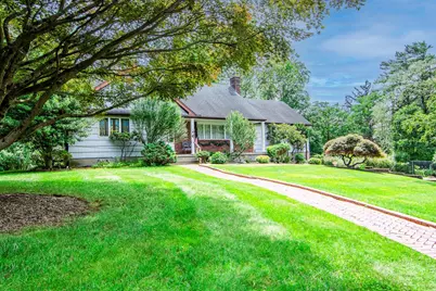 11 Hillside Court, Suffern, NY 10901 - Photo 2