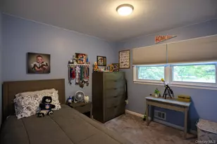 21 Edgebrook Ln, Airmont, NY 10952 - Photo 14