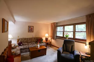 21 Edgebrook Ln, Airmont, NY 10952 - Photo 20