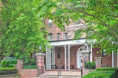 84-51 Beverly Road #5P, Kew Gardens, NY 11415 - Photo 2