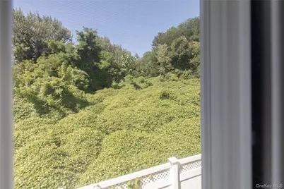 104 Tier Street, Bronx, NY 10464 - Photo 16