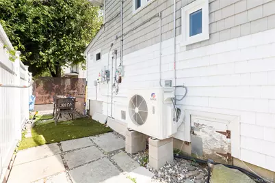 104 Tier Street, Bronx, NY 10464 - Photo 6