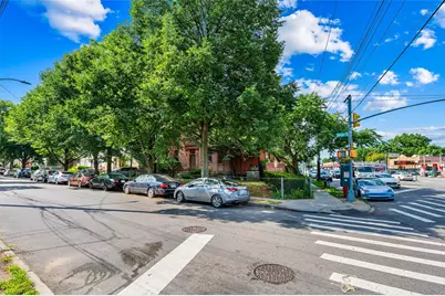 137-06 Bedell Street, Springfield Gardens, NY 11413 - Photo 18