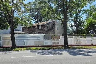 138-34 247th St, Rosedale, NY 11422 - Photo 16