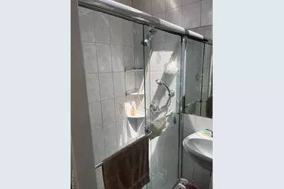 24914 Cambria Ave Avenue, Little Neck, NY 11362 - Photo 16