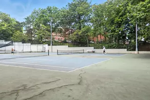 3224 Gunther Ave, Bronx, NY 10469 - Photo 12