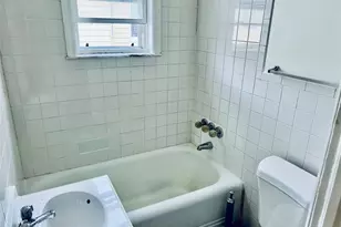 137 Lake Ave, Yonkers, NY 10703 - Photo 6