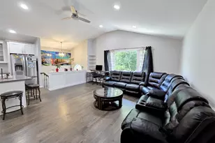 187 Carleton Dr E, Shirley, NY 11967 - Photo 8