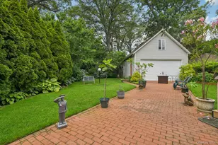 402 N Village Ave, Rockville Centre, NY 11570 - Photo 34