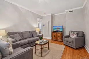 402 N Village Ave, Rockville Centre, NY 11570 - Photo 26