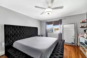 946 Balcom Ave, Bronx, NY 10465 - Photo 8