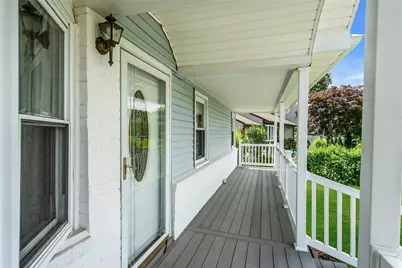 22 Robert Drive, Huntington, NY 11743 - Photo 4