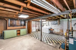 22 Robert Dr, Huntington, NY 11743 - Photo 20