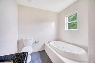 106 Woods Dr, Roslyn, NY 11576 - Photo 36