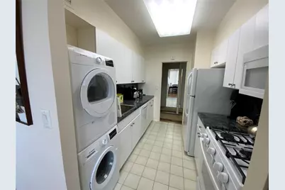 27010 Grand Central Parkway #19A, Floral Park, NY 11005 - Photo 10