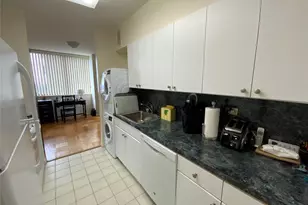 270-10 Grand Central Pkwy, Floral Park, NY 11005 - Photo 8