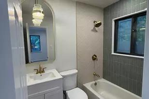 7 Northwood Ct, Dix Hills, NY 11746 - Photo 4