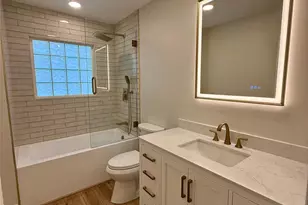 7 Northwood Ct, Dix Hills, NY 11746 - Photo 10