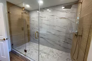 7 Northwood Ct, Dix Hills, NY 11746 - Photo 12