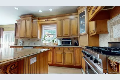 9 Roselawn Road, Highland Mills, NY 10930 - Photo 16