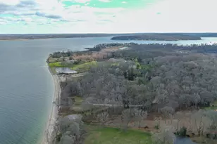 145 Centre Island Rd, Centre Island, NY 11771 - Photo 8