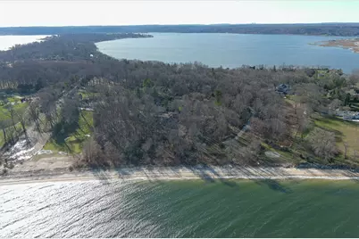 145 Centre Island Road, Centre Island, NY 11771 - Photo 14