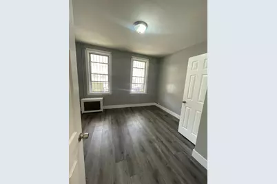 1038 E 224 Street, Bronx, NY 10466 - Photo 8