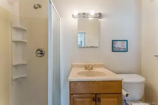 220 Elzey Ave, Elmont, NY 11003 - Photo 10