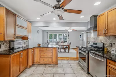 43 Ranch Drive, Shirley, NY 11967 - Photo 10