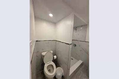 868 Oliver Avenue, Westbury, NY 11590 - Photo 40