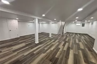 868 Oliver Ave, Westbury, NY 11590 - Photo 44