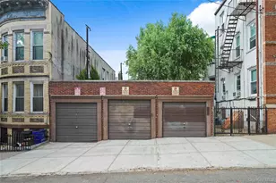 60-46 Putnam Ave, Ridgewood, NY 11385 - Photo 34