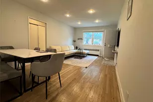 78-27 Cloverdale Blvd, Oakland Gardens, NY 11364 - Photo 2