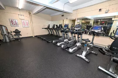 84-01 Main St #410, Briarwood, NY 11435 - Photo 30