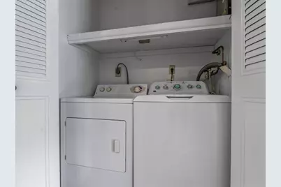 195 E Newcastle Court, Ridge, NY 11961 - Photo 14