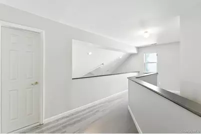 33 Sunflower Ridge Road, South Setauket, NY 11720 - Photo 8