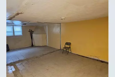 21531 Murdock Avenue, Queens Village, NY 11429 - Photo 6