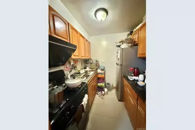 138-70 Elder Avenue #3A, Flushing, NY 11355 - Photo 2