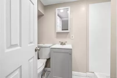 132-20 Farmers Boulevard, Saint Albans, NY 11434 - Photo 18