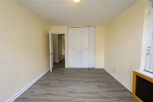 610 Waring Ave, Bronx, NY 10467 - Photo 8