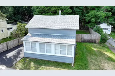 58 Wawayanda Avenue, Middletown, NY 10940 - Photo 2