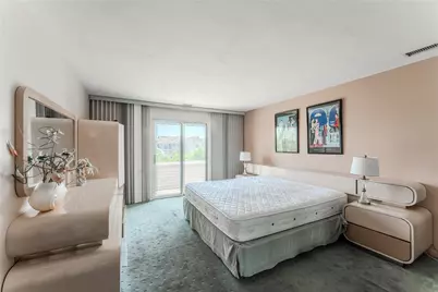 100 Baker Court #128, Island Park, NY 11558 - Photo 10