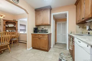 862 Peninsula Blvd, Woodmere, NY 11598 - Photo 8