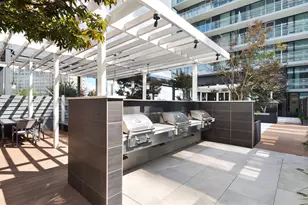 131-01 40th Rd, Flushing, NY 11354 - Photo 8