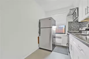 139-09 28th Rd, Flushing, NY 11354 - Photo 10