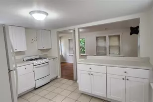 344 Elm Rd W, Mastic Beach, NY 11951 - Photo 4