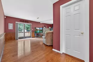 38 Van Buren St, Pearl River, NY 10965 - Photo 12