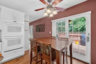 38 Van Buren St, Pearl River, NY 10965 - Photo 8